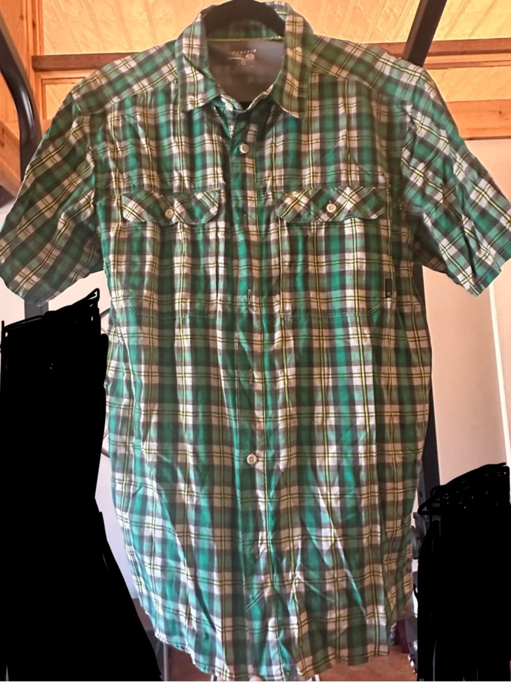 Mountain Hardwear Hiking/outdoors Green Plaid Short-Sleeve Button-Down Shirt